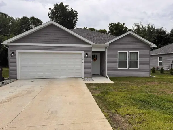 2019 Green Acres DR, Adrian, MI 49221