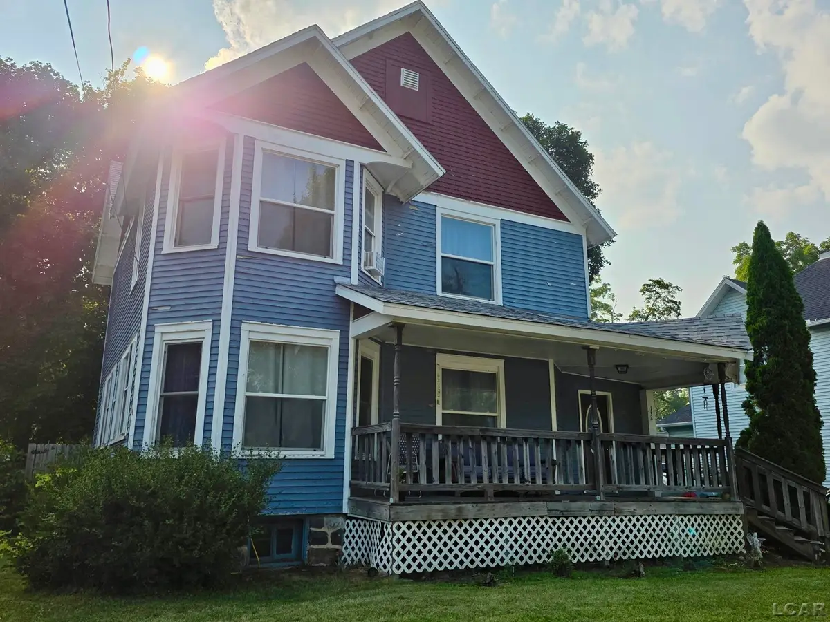 134 S Broad ST, Hillsdale, MI 49242 - #1