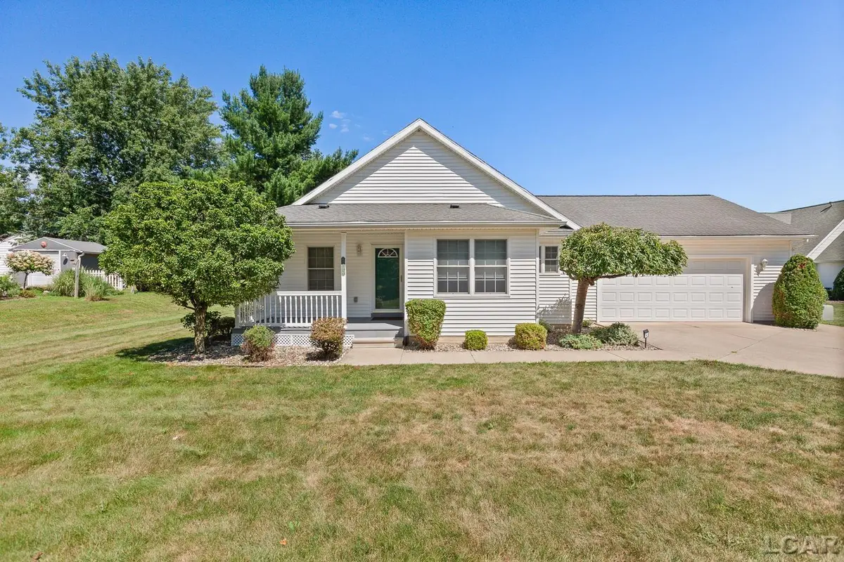 784 W Maple AVE, Adrian, MI 49221 - #1