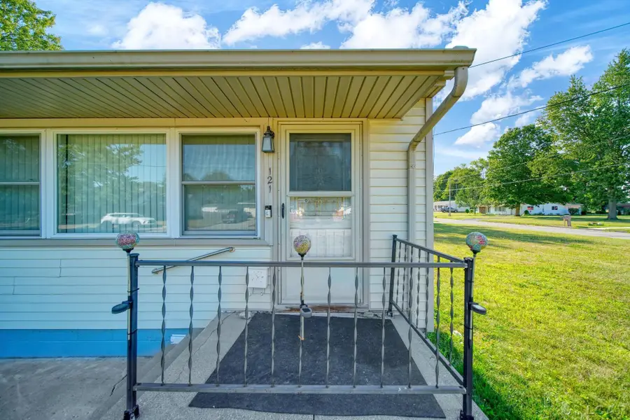 121 Lincoln ST, Morenci, MI 49256 - #2