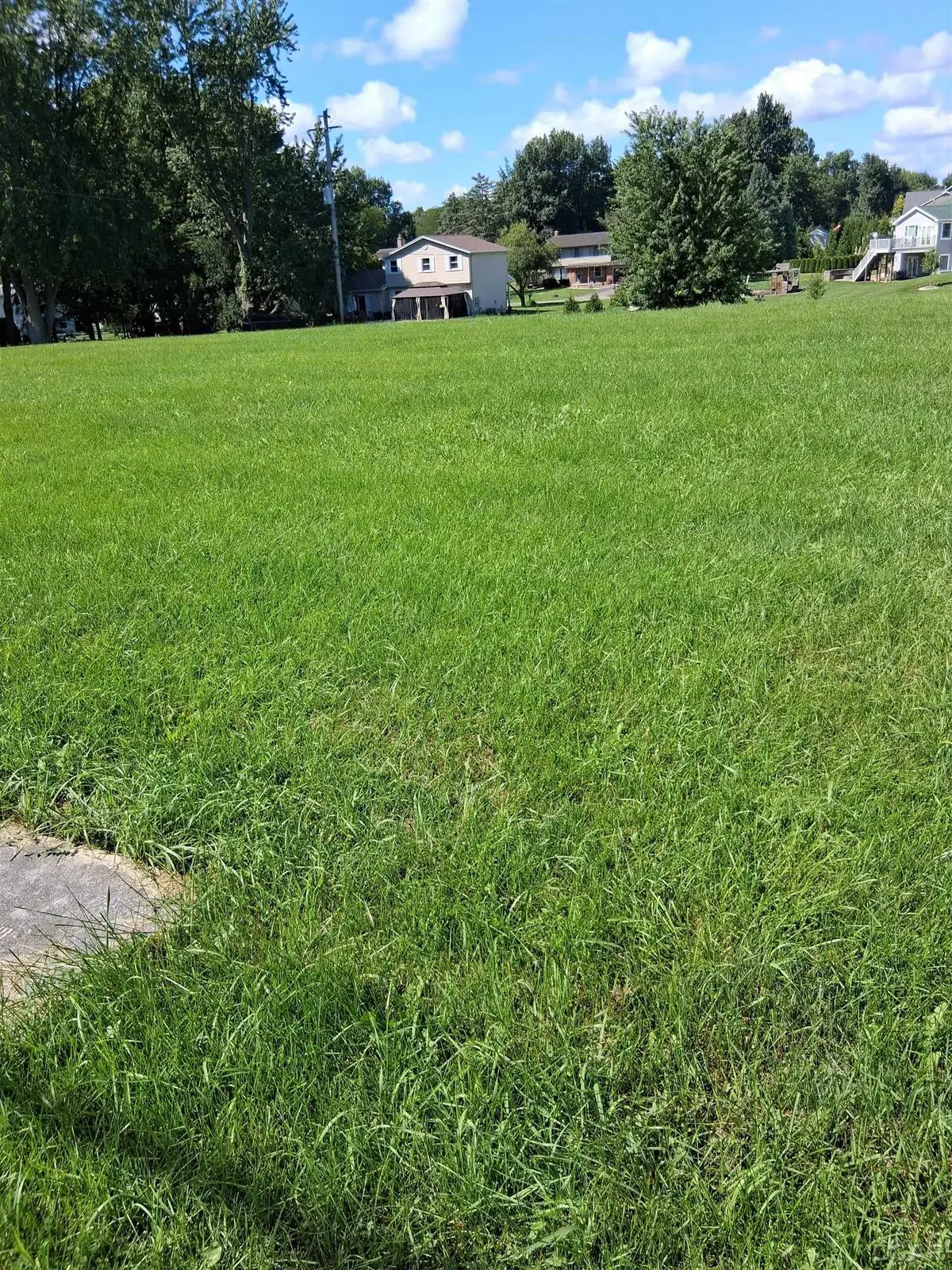 595 N Scott ST, Adrian, MI 49221 - #1