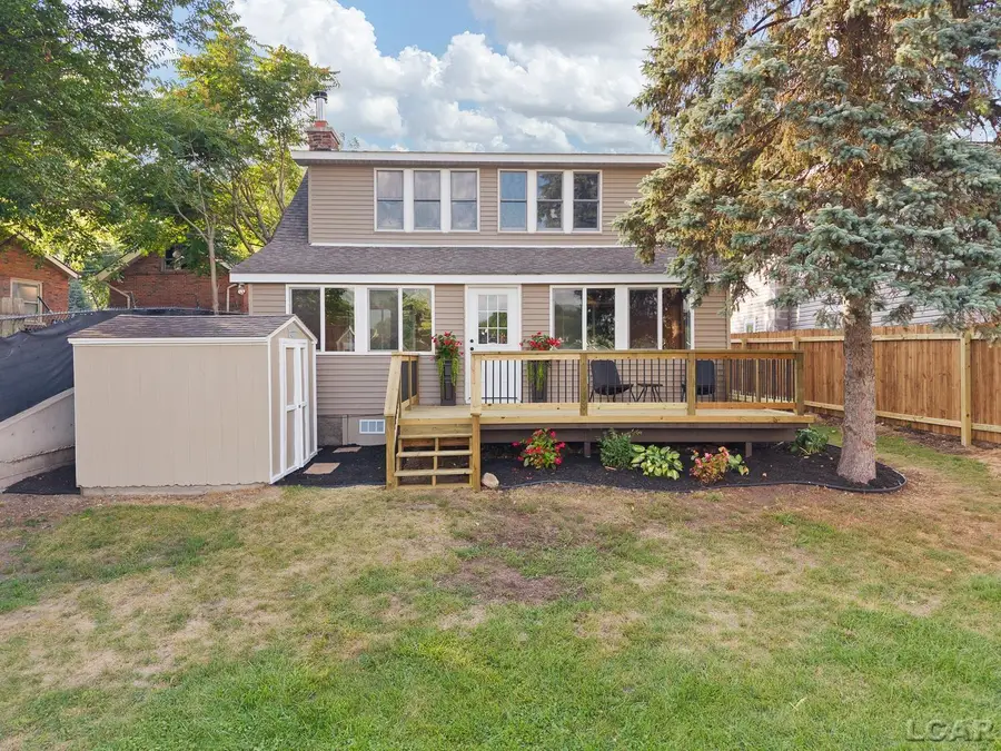 1261 Grove Point DR, White Lake, MI 48386 - #2