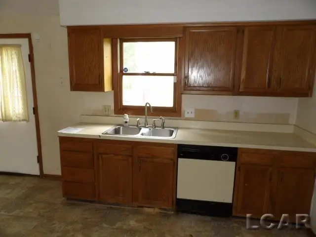 7395 Danforth RD, Temperance, MI 48182 - #3