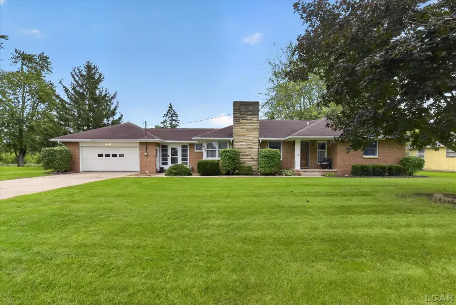 601 Depot ST, Blissfield, MI 49228 - #2