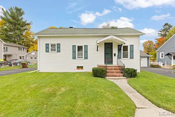 320 Budlong, Adrian, MI 49221
