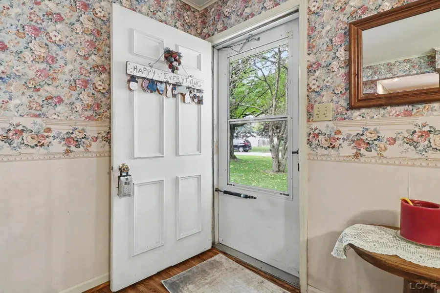 205 Canterbury DR, Blissfield, MI 49228 - #3