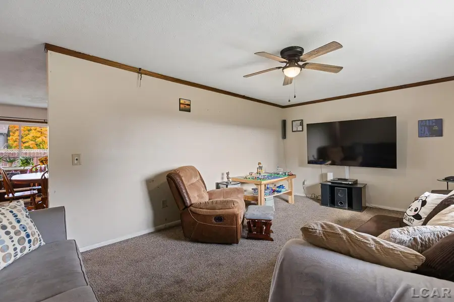 1938 Oakwood AVE, Adrian, MI 49286 - #3