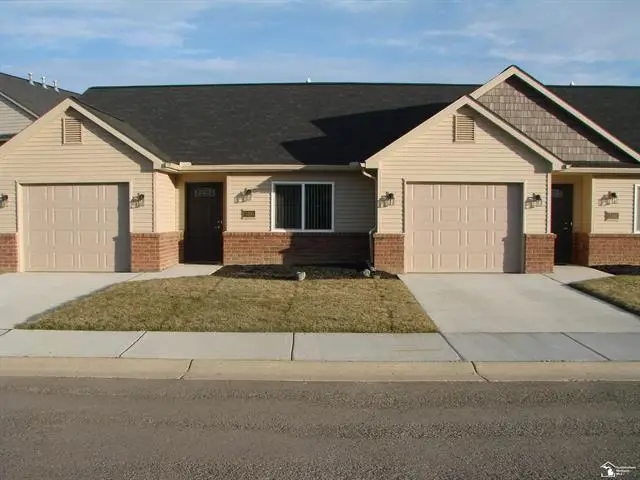 5406 Volterra DR, Monroe, MI 48161 - #1