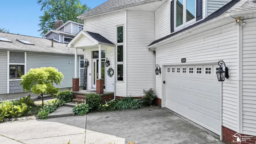 13476 Venetian DR, Monroe, MI 48161 - #3