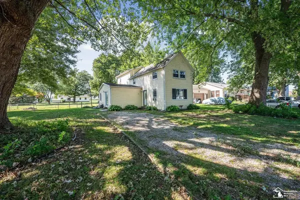 11273 Harold DR, LunaPier, MI 48157