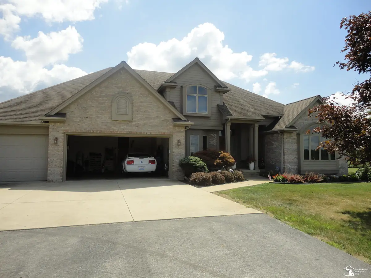 1461 W Rauch RD, Temperance, MI 48182 - #1