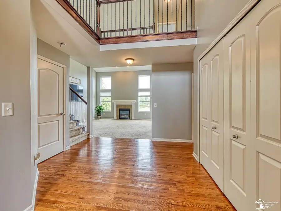 449 Corinth CIR, Dundee, MI 48131 - Image #2