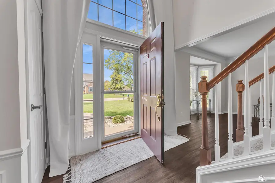 843 Regents Park DR, Monroe, MI 48161 - Image #3