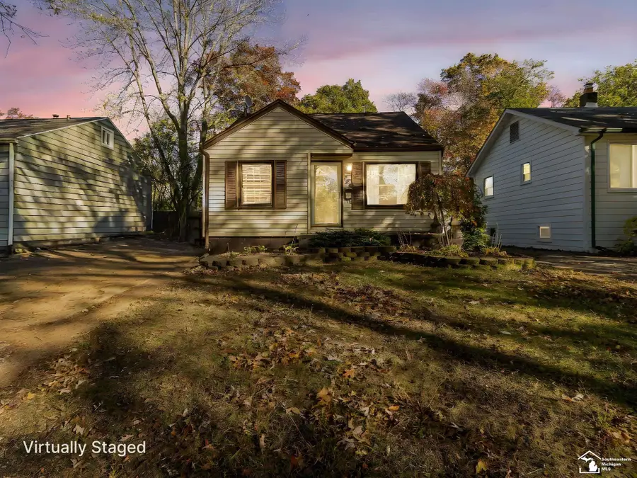 908 N Maple AVE, Royal Oak, MI 48067 - Image #2