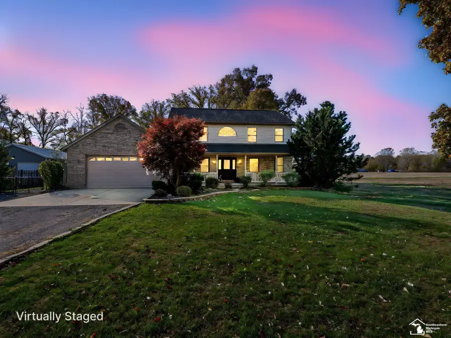 2869 3rd ST, La Salle, MI 48145 - Image #2