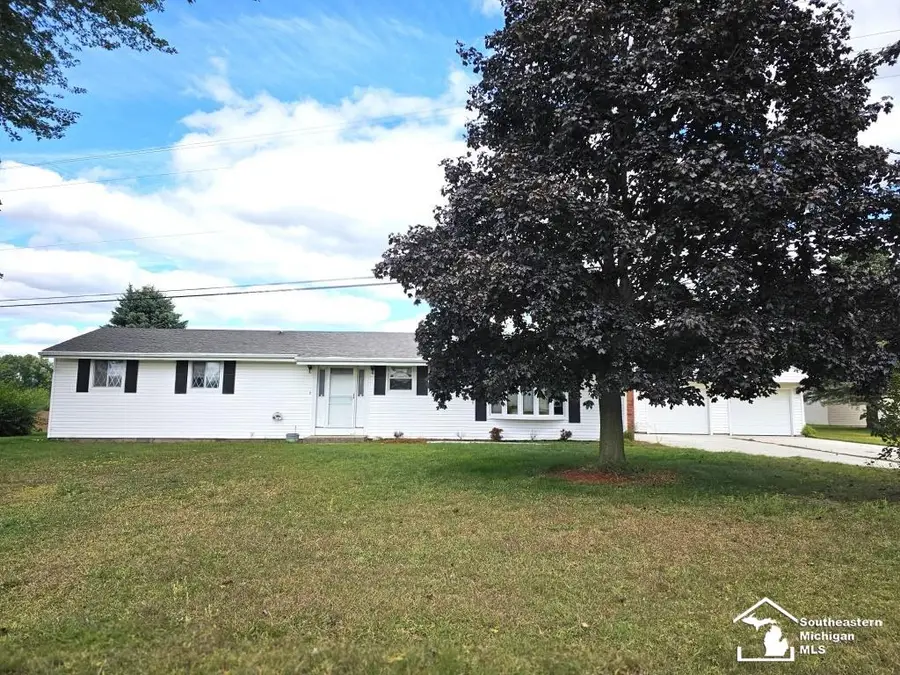 5724 Consear RD, Ottawa Lake, MI 49267 - Image #2