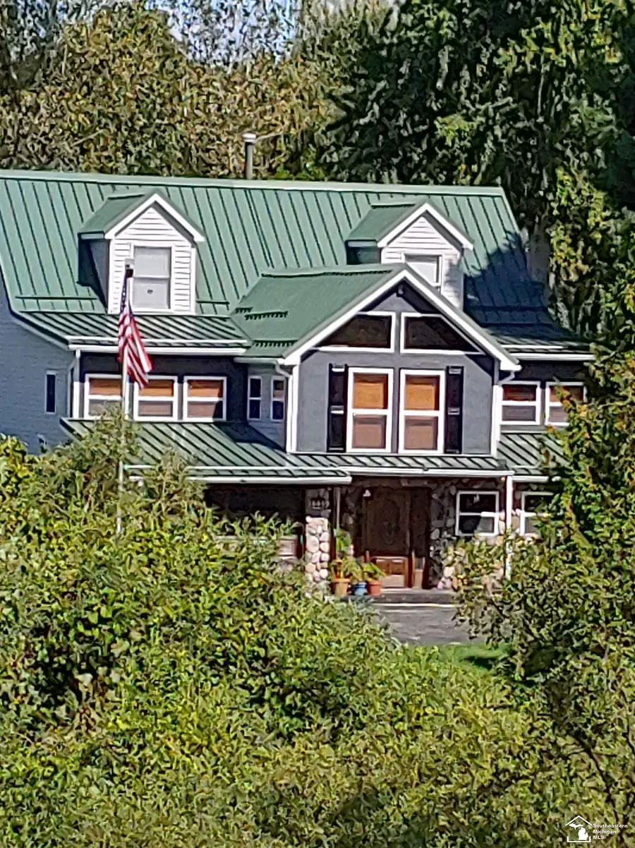 123 S Freer RD, Chelsea, MI 48118 - Image #3