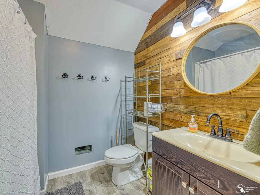 7305 Cinden RD, Temperance, MI 48182 - Image #3