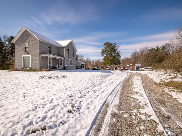 8180 Summerfield RD, Petersburg, MI 49270