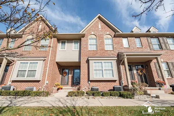 13109 Woodridge CIR, Plymouth, MI 48170