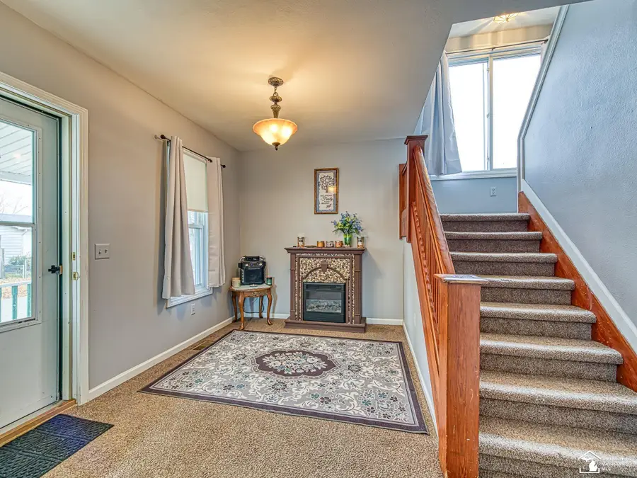 409 Adams ST, Monroe, MI 48161 - Image #3