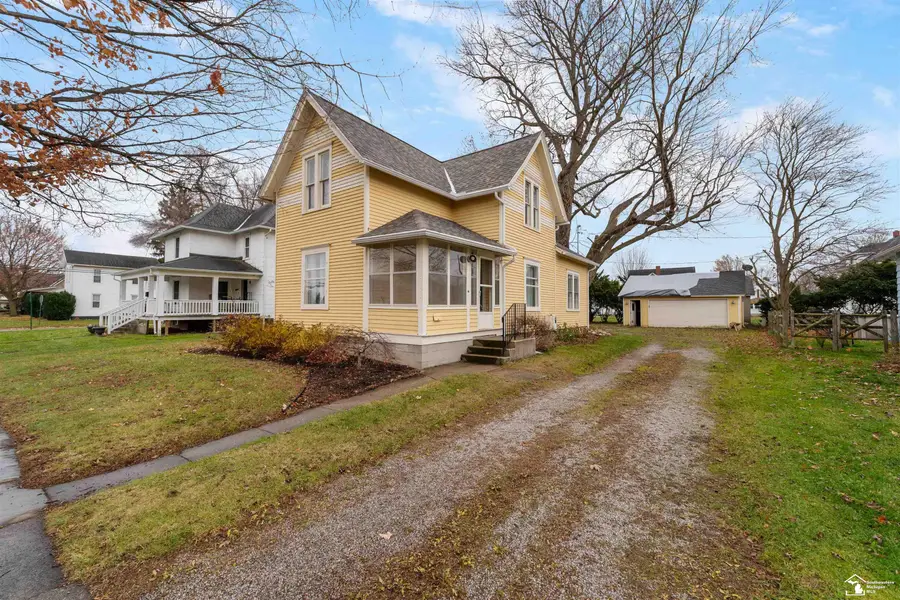 224 cherry ST, Blissfield, MI 49228 - Image #2