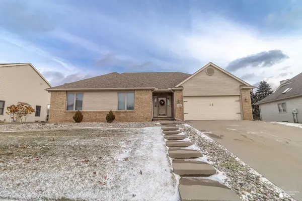 6292 Muirfield DR, Temperance, MI 48182