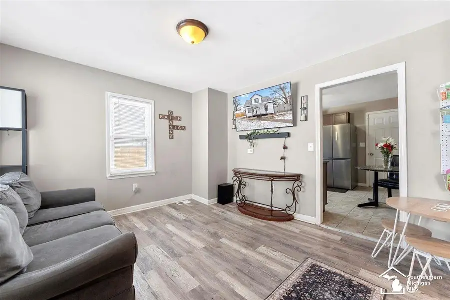 25255 Charles ST, Taylor, MI 48180 - Image #3