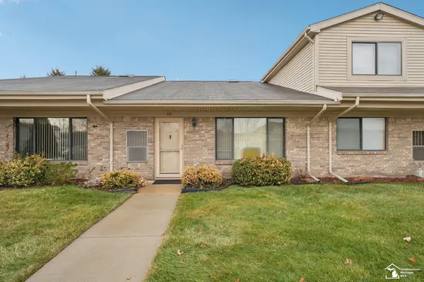 16064 Holz DR, Southgate, MI 48195