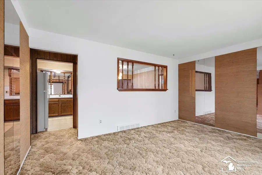 14595 Leblanc AVE, Allen Park, MI 48101 - Image #3