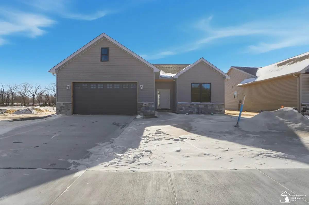 4079 Casey DR, Lambertville, MI 48144 - Image #1