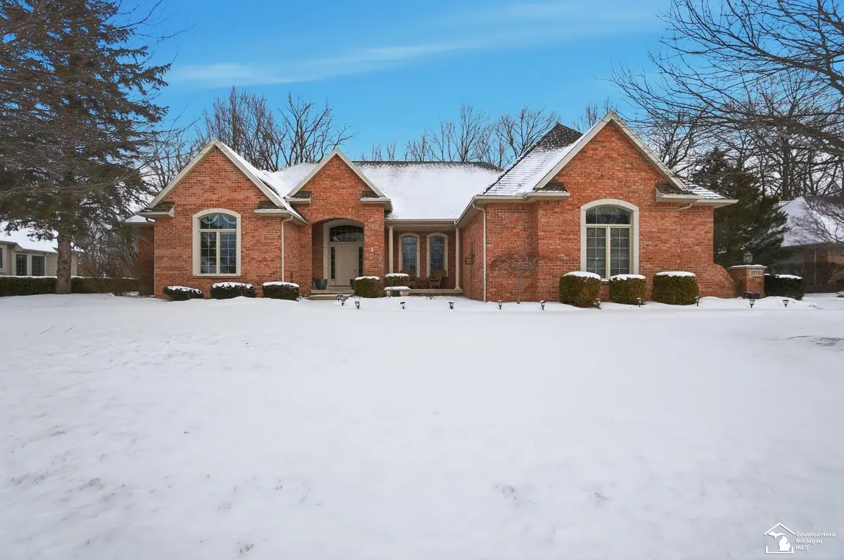 3158 Deer Creek DR, Lambertville, MI 48144 - Image #1