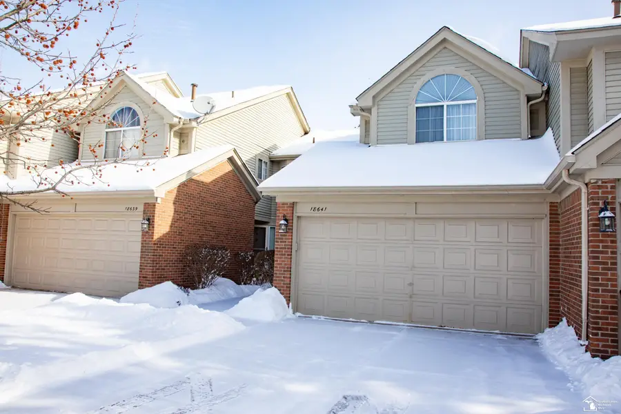 18641 Hilltop LN, Riverview, MI 48193 - Image #3