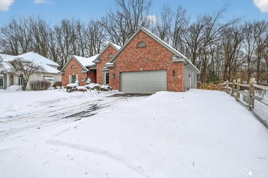 3830 Coachman, Lambertville, MI 48144 - Image #3