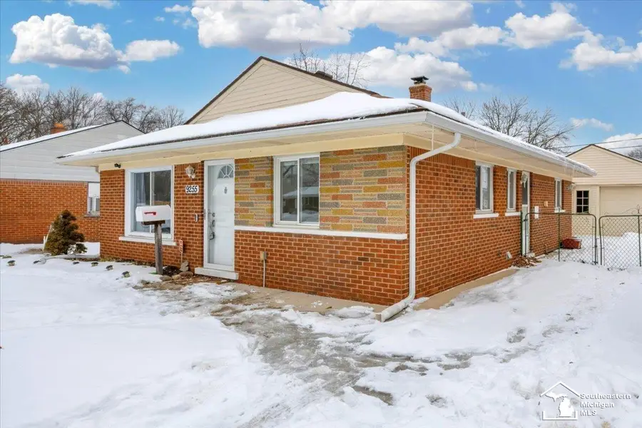 9255 Syracuse ST, Taylor, MI 48180 - #2