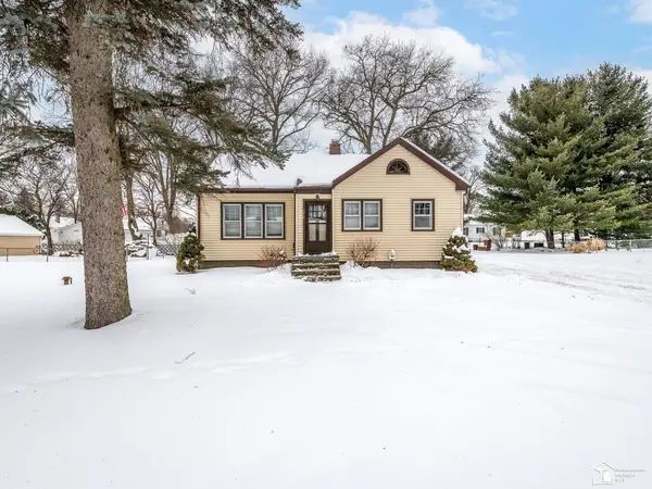 870 Bryant AVE, Jackson, MI 49202