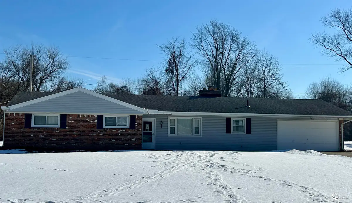 7336 Kenilworth DR, Lambertville, MI 48144 - #1