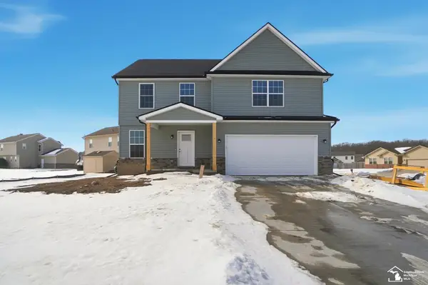 4150 Swan Ridge LN, Newport, MI 48166