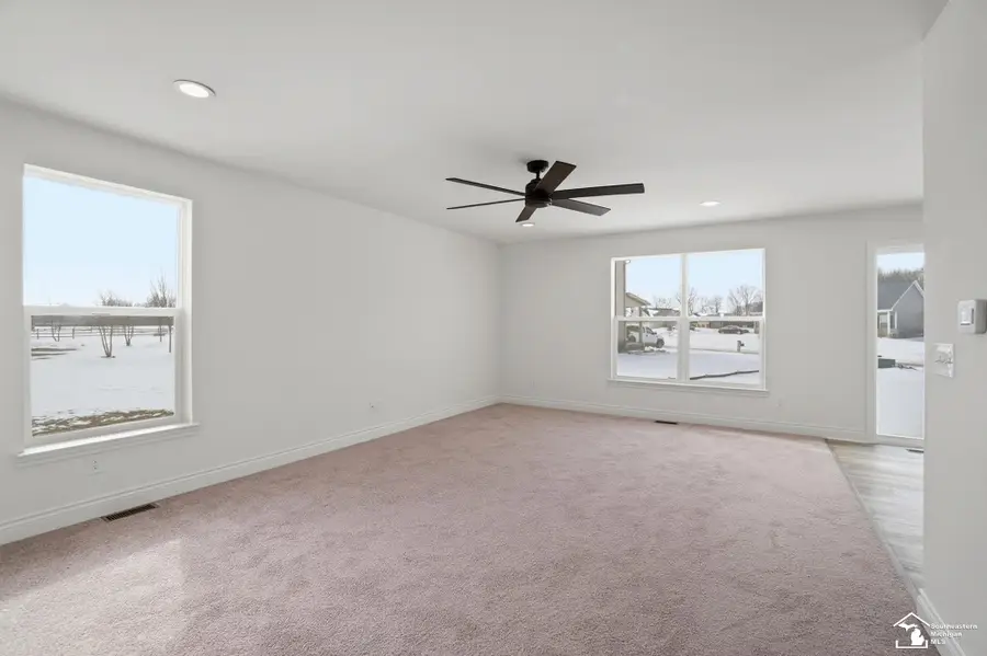 4150 Swan Ridge LN, Newport, MI 48166 - #2