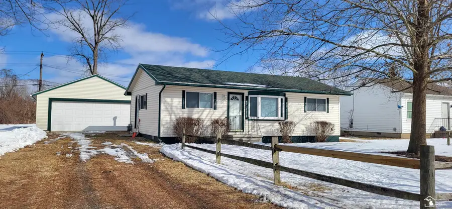 1763 Oak ST, Monroe, MI 48161 - #3