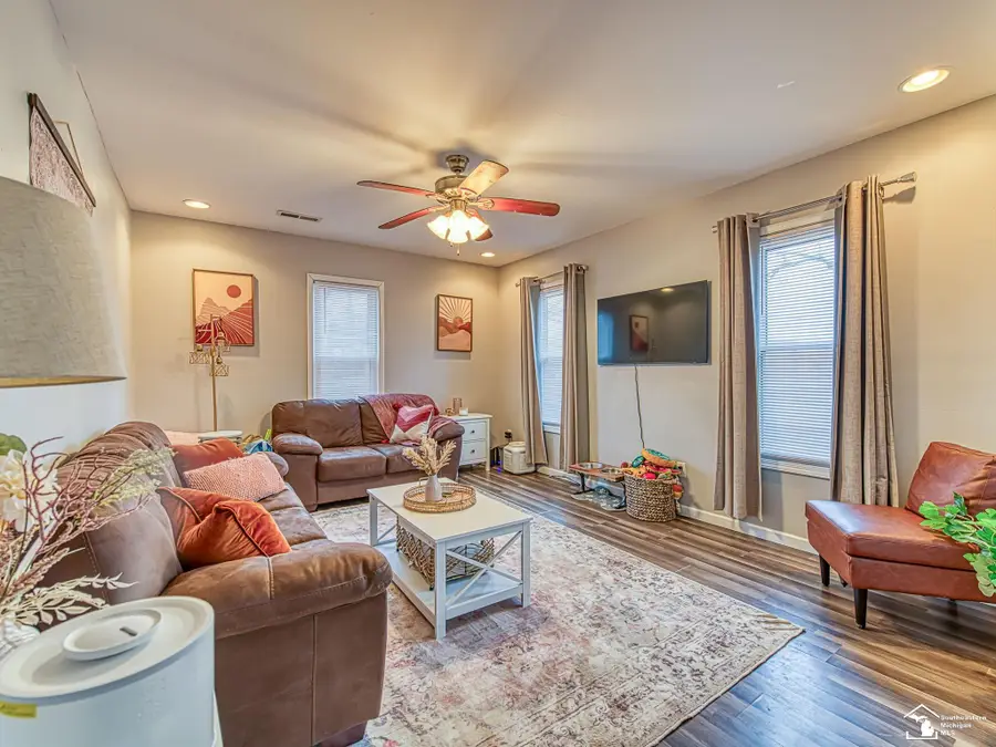 8066 Ida ST, Ida, MI 48140 - #3