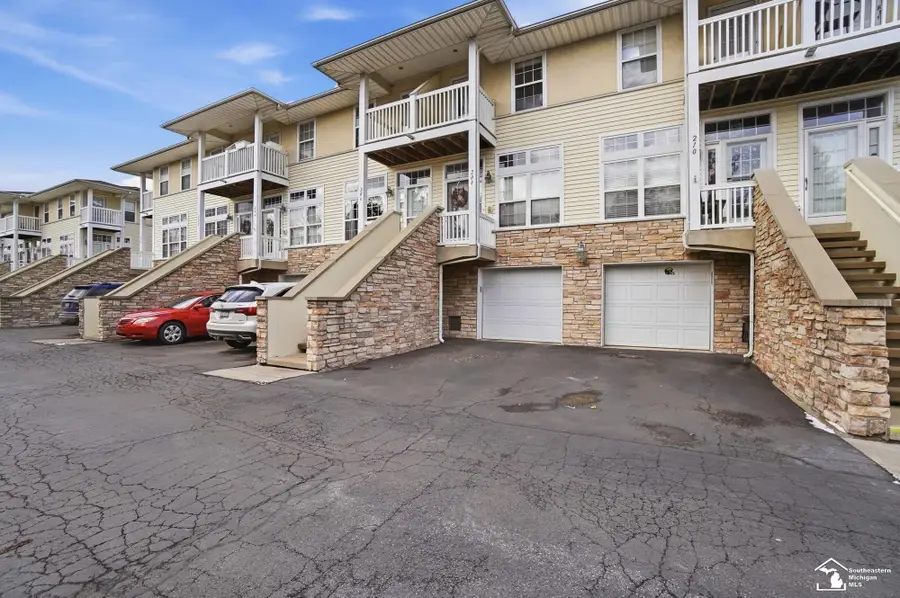 208 Beachwalk TRL, Luna Pier, MI 48157 - #3