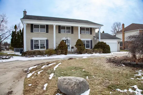 36045 Congress CT, FarmingtonHills, MI 48335