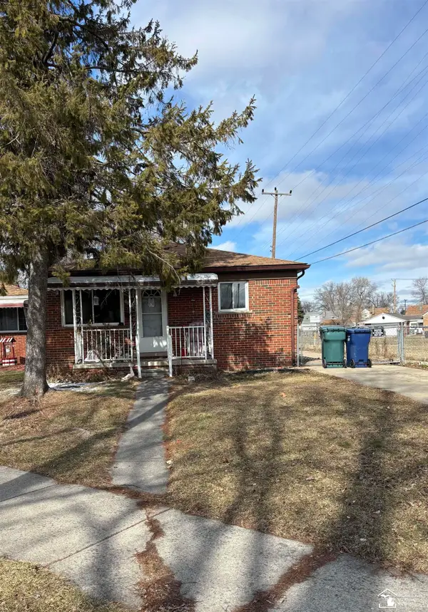 942 Farnham AVE, LincolnPark, MI 48146