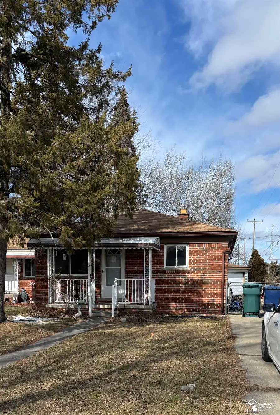 942 Farnham AVE, Lincoln Park, MI 48146 - #2