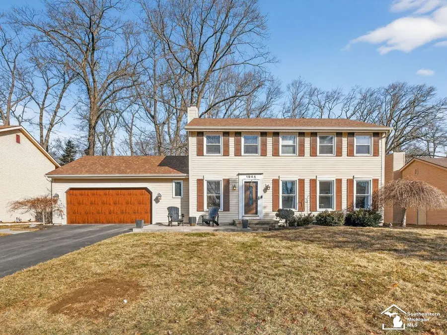 1944 Stoneybrook LN, Temperance, MI 48182 - #3