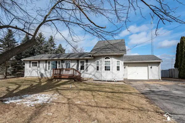 330 E Rauch RD, Temperance, MI 48182