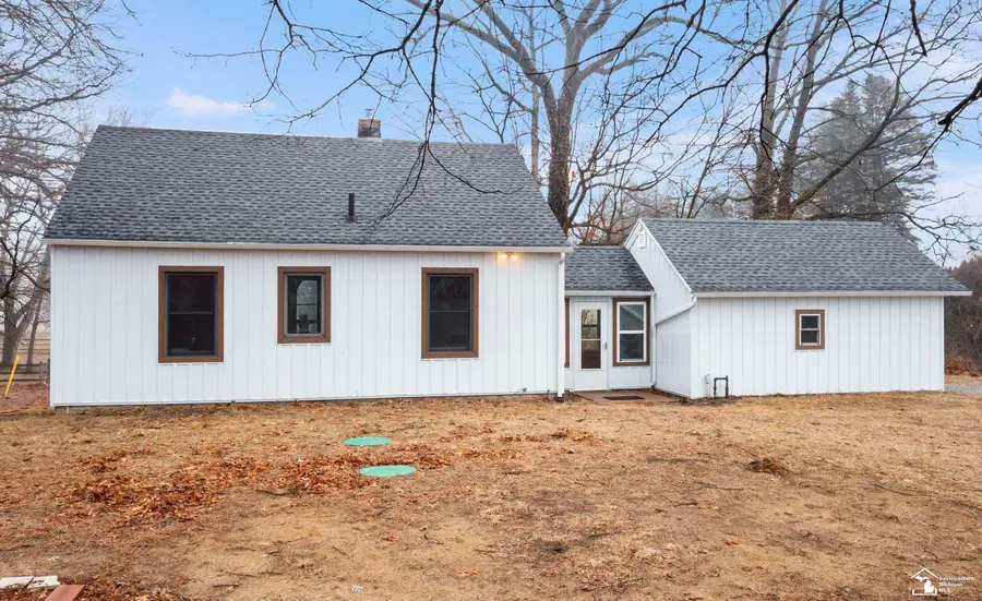 8951 Jackman RD, Temperance, MI 48182 - #2