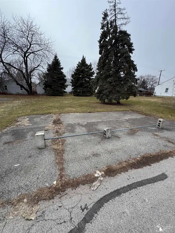 0 4th ST, Newport, MI 48166