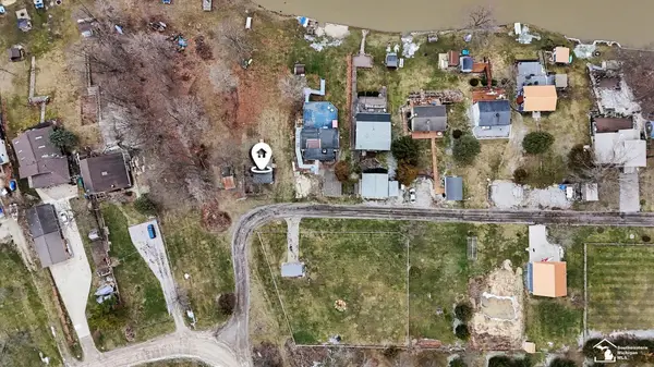 13764 Emens DR, Hudson, MI 49247